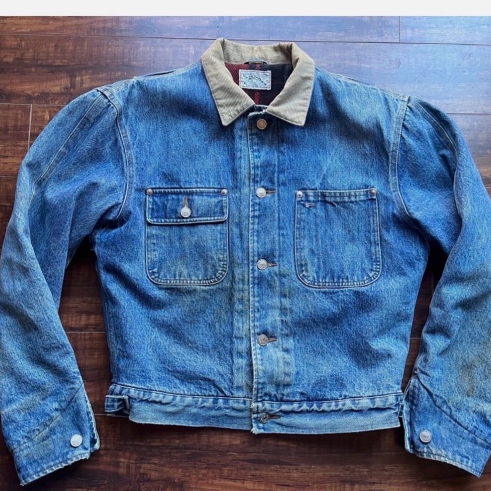 Ralph Lauren Polo Label with Red and Blue Accents